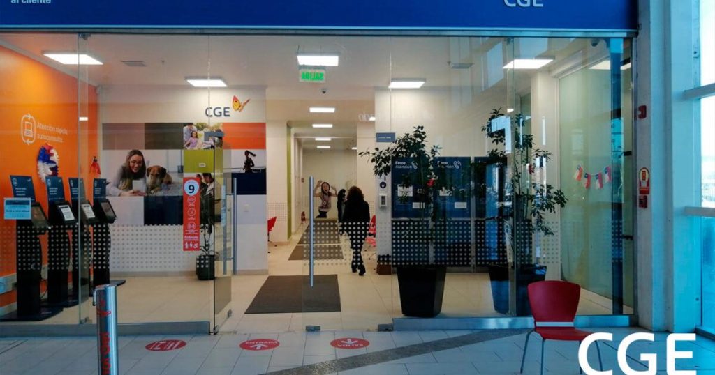 Oficinas corporativas y área de atención CGE en Chillán